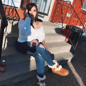 Meet your Posher, Nashaly